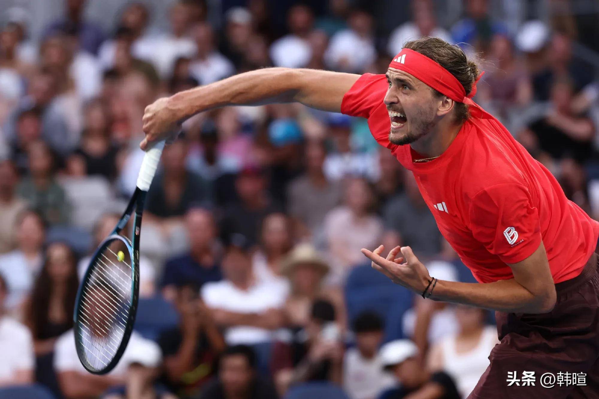 包含日本网球队鏖战美国网球队，兹维列夫关键制胜的词条