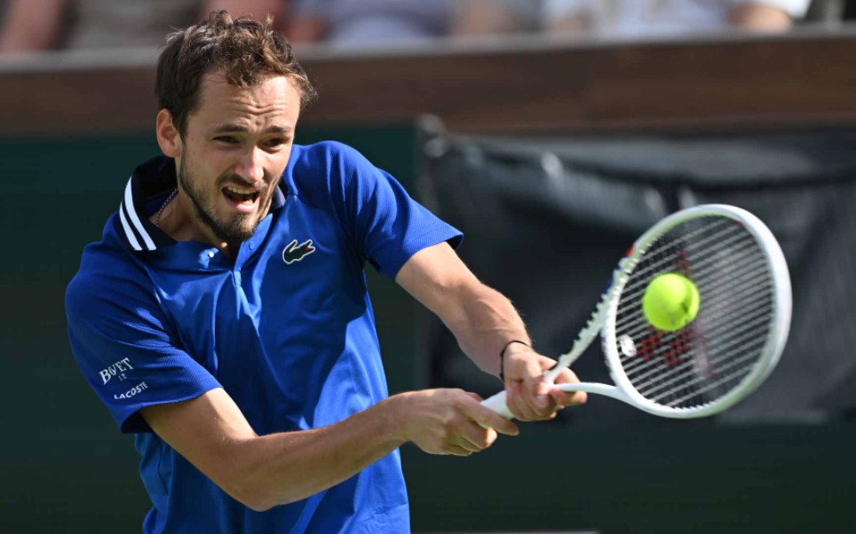 开云sport-关于法国网球队血洗欧洲网球队，梅德韦杰夫完成帽子戏法的信息