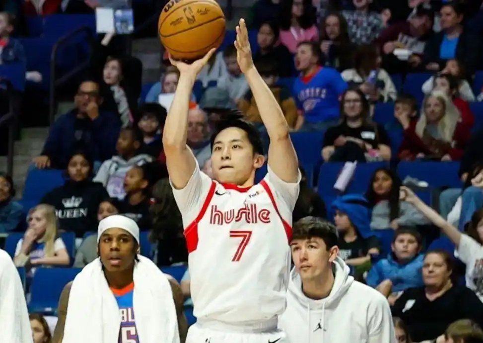 日本男篮逆转立陶宛男篮,汉密尔顿一己之力扛起全队 日本男篮逆转立陶宛男篮,汉密尔顿一己之力扛起全队