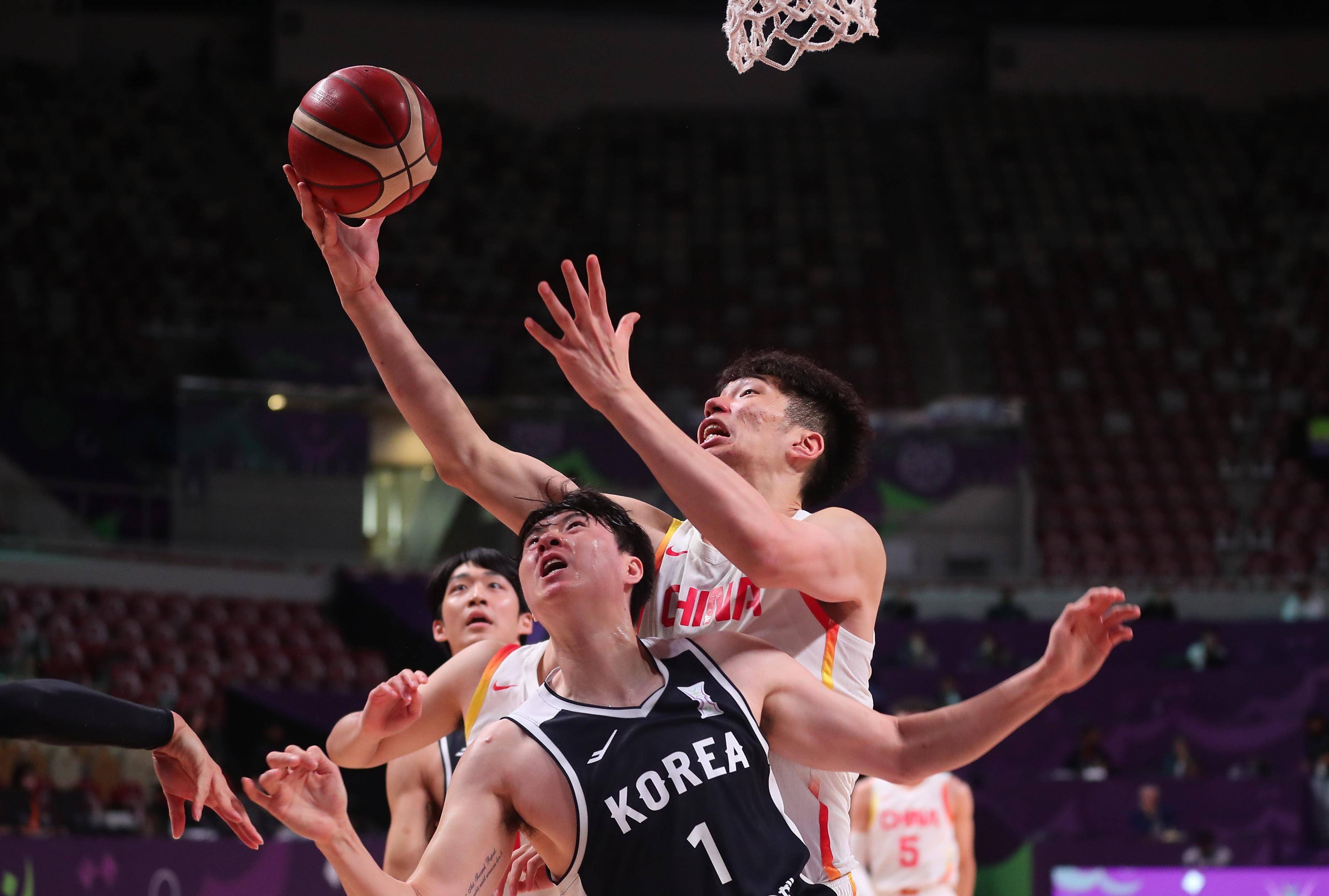 包含中国队碾压韩国队，石宇奇统治全场的词条